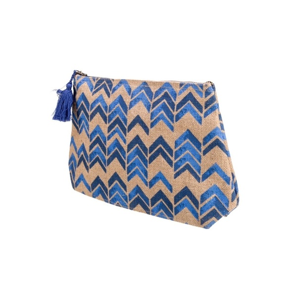 Neiman Marcus “Fashioned For Change” Blue Chevron Jute Clutch NWT — Tassel - Picture 3 of 11